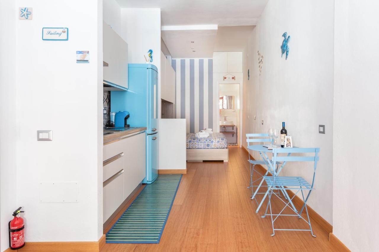 Sailing Apartment Каляри Екстериор снимка